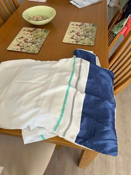 Photo of free Double duvet cover & 2 pillowcases (Horsham, Lambs Farm Rd area) #2
