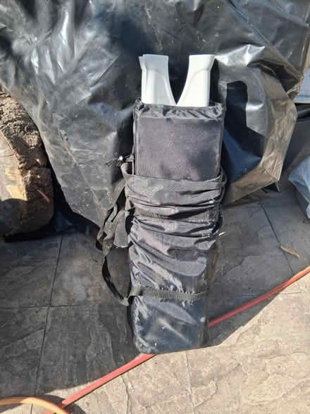 Photo of free Travel cot/play pen (Peckham/Nunhead) #1