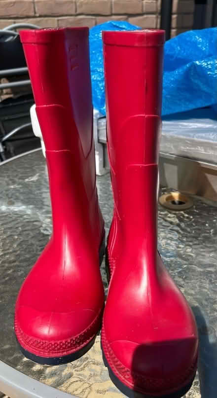 Photo of free Red children’s wellies size 1 (Chesterton OX26) #1
