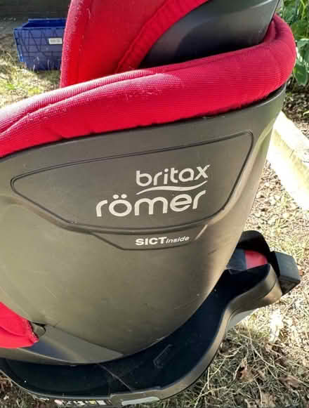 Photo of free Child’s car seat (CM7 braintree) #2