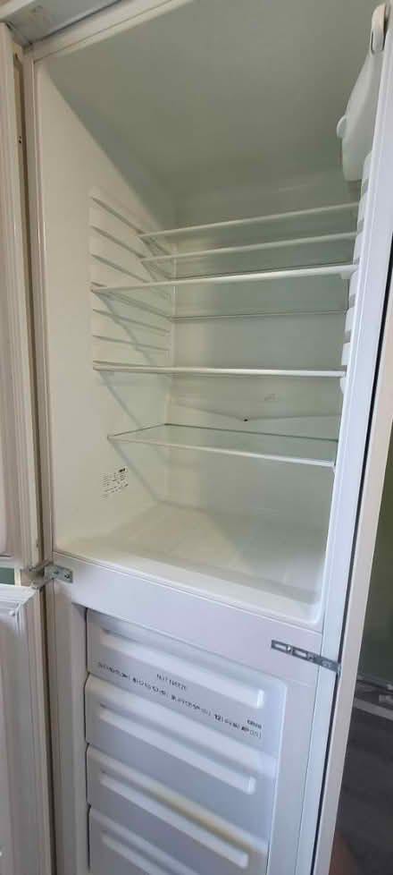 Photo of free Integrated 50/50 fridge freezer (Baschurch) #4