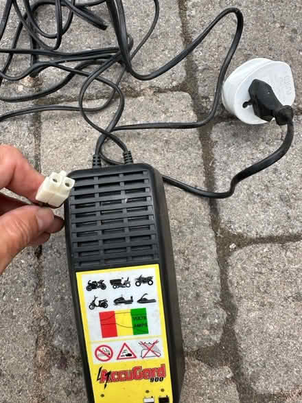 Photo of free 6v motorcycle battery charger (Yatton BS49) #1