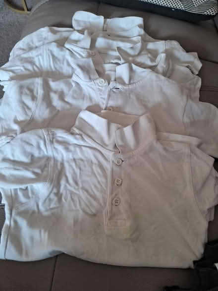 Photo of free School uniform for boys 3-4years (Nottingham NG3) #2