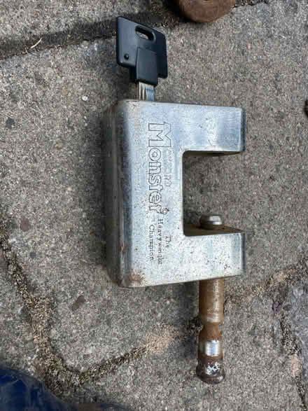 Photo of free Oxford Monster M’bike Chain+Lock (Yatton BS49) #2