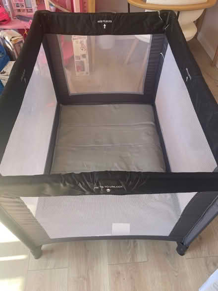 Photo of free Hauck Dream N Play travel cot (Teddington TW11) #2