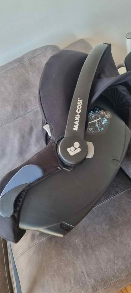 Photo of free Car Seat - Maxi Cosi (Wood Green, N22) #3
