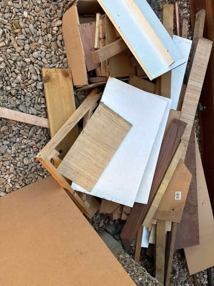 Photo of free Wood - some oak, some MDF, and others (Iver Heath Fields SL0) #4