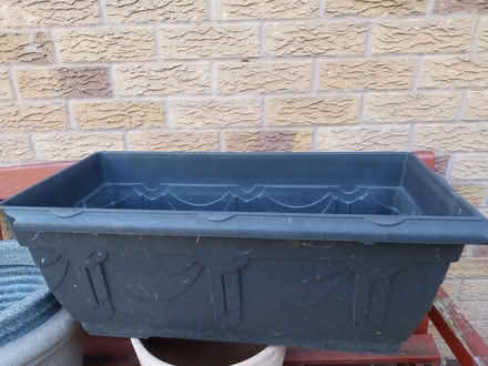 Photo of free Black Plant Pot (Winshill DE15) #1
