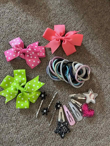 Photo of free Hair accessories (Twickenham TW2) #1