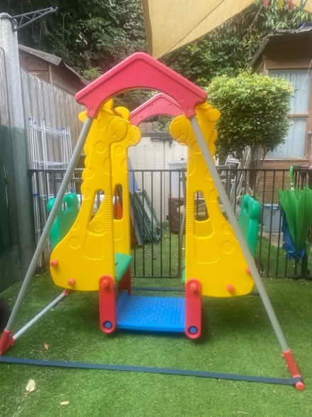 Photo of free Double seated swing (Beckton E16) #1