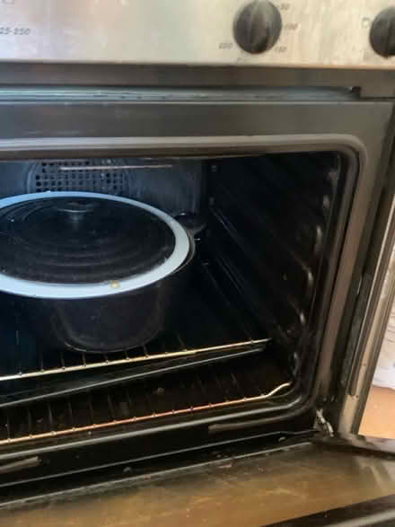 Photo of free IGNIS Integrated Oven (Edgware Road) #4