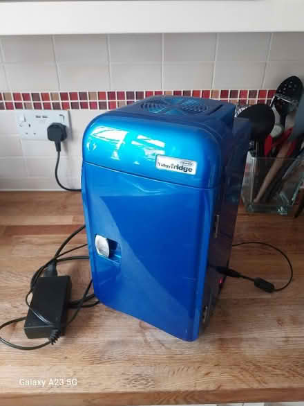 Photo of free Tiny fridge (Hemel Hempstead HP2) #1