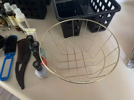 Photo of free Small Bathroom declutter (El Sobrante) #4