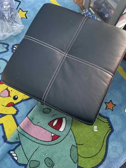 Photo of free Small Ottoman with storage (El Sobrante) #1