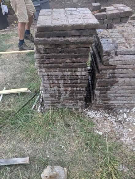 Photo of free Concrete slabs with pavior imprint (BS16) #2