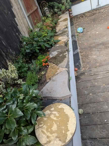 Photo of free Paving slabs (SS09TG) #1