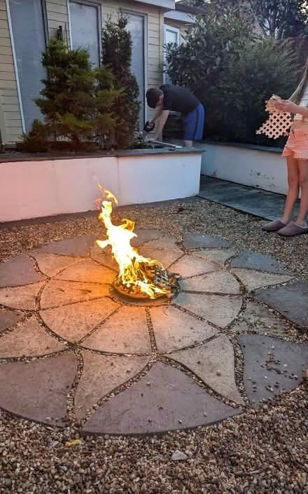 Photo of free Paving slabs (SS09TG) #2