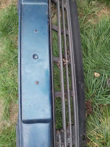 Photo of free Car Bumper Full pictures + Measures (Dallow LU1) #4