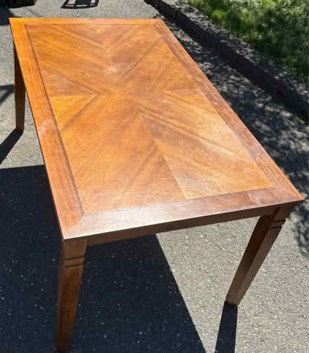 Photo of free Kitchen / Dining Room table set (Belford) #3
