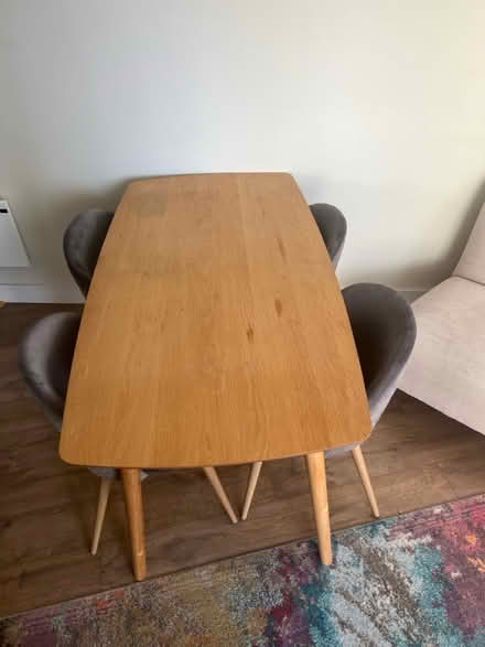 Photo of free Oak dining table (no chairs) (E3 Big Yellow Self Storage Bow) #2
