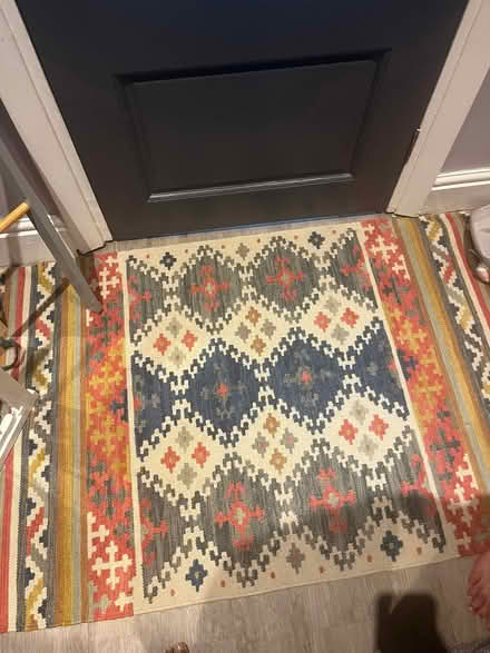 Photo of free Rocking chair, bookshelf & rug (Birmingham) #3