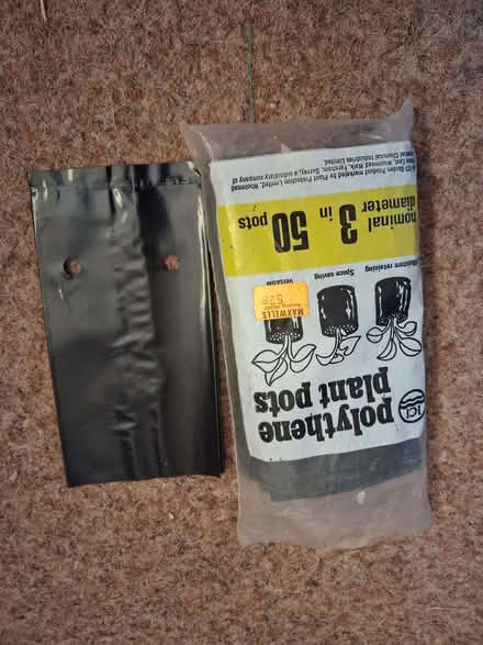 Photo of free Poly plant pots (Woodley RG5) #1