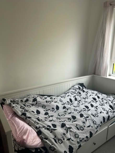 Photo of free IKEAHEMNES Day-bed w 3 drawers (SE1) #2