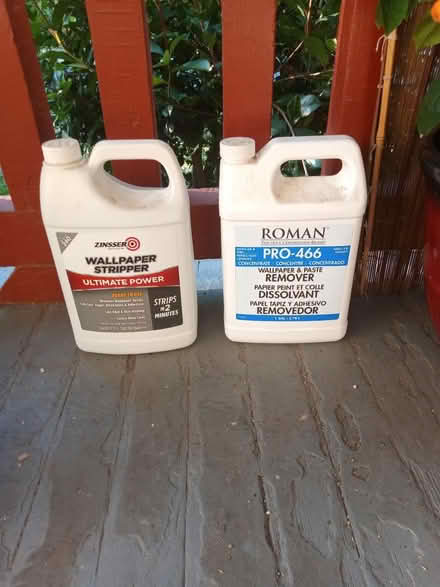 Photo of free 1+ gal wallpaper stripper (Mt Rainier MD) #1