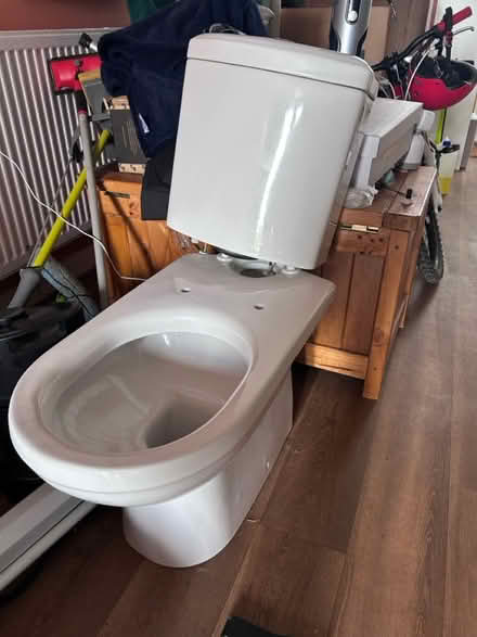 Photo of free Toilet (MK7, Wavendon Gate) #1