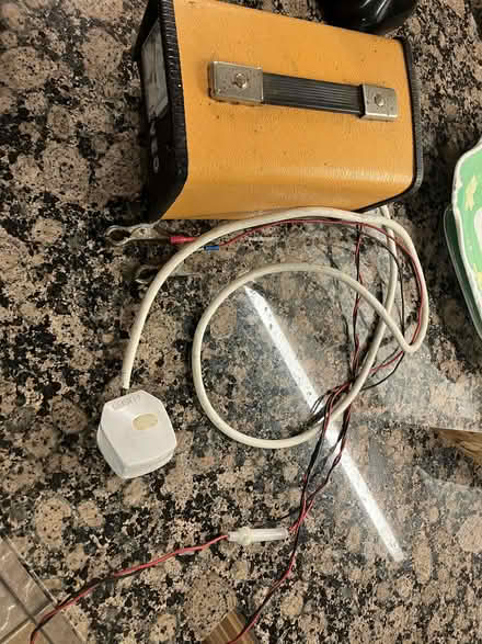 Photo of free Car battery charger - could be faulty (Goffs Oak EN7) #2