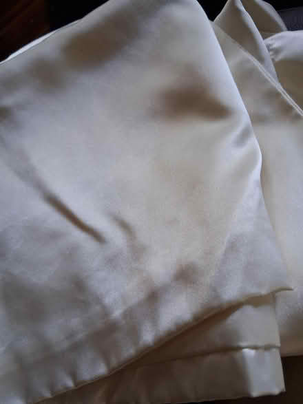 Photo of free Sheet / pillow cases King size (07075 - Wood Ridge) #1