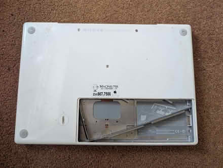 Photo of free Old MacBook A1181 for spares only (Mold CH7) #3