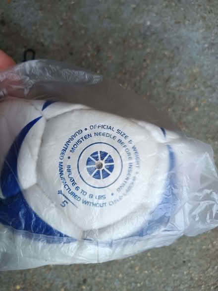 Photo of free Football (Woodley RG5) #2