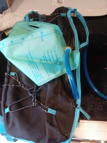 Photo of free Cycling bag with drinks bag (Carshalton SM5) #1