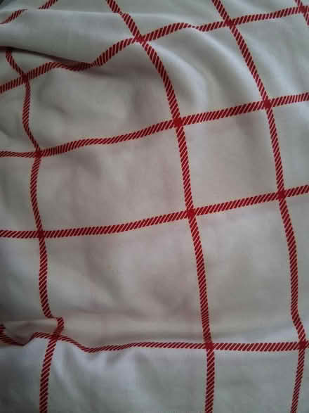 Photo of free Twin XL sheet set clean (07075 - Wood Ridge) #1