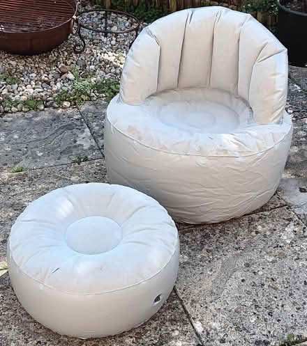 Photo of free 3x camping chairs (Bussage GL6) #1