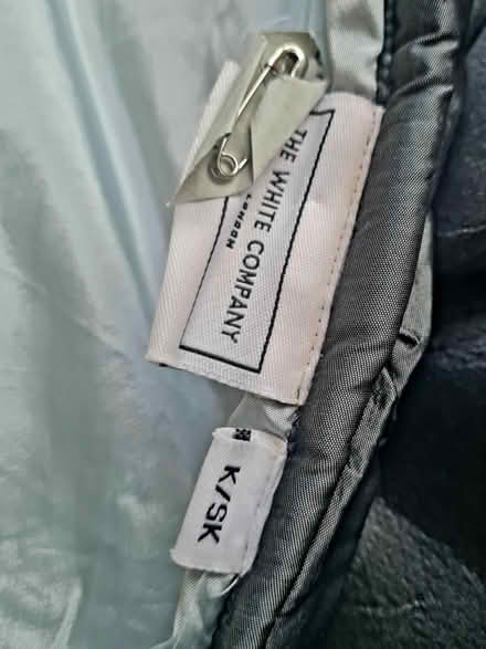 Photo of free White Stuff King/Superking quilt (Purbrook) #4