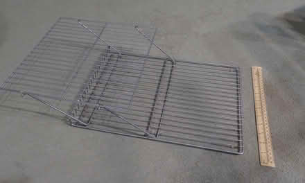 Photo of free foldable draining rack or barbecue grille (Addiscombe CR0) #2