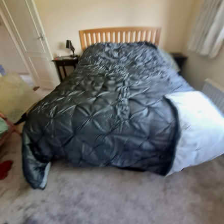 Photo of free White Stuff King/Superking quilt (Purbrook) #1