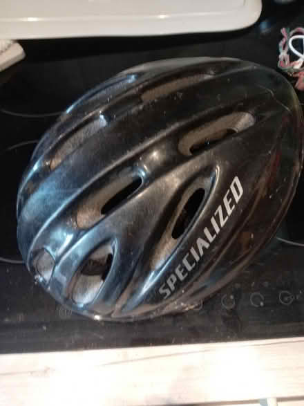 Photo of free Cycle helmet (SM5) #1