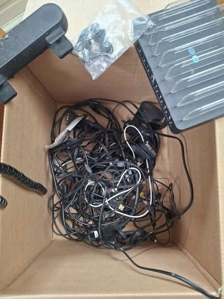 Photo of free Assorted tech and cables (Southborough TN4) #1