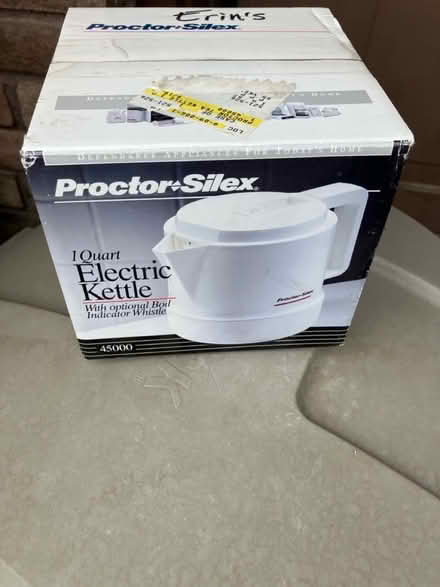 Photo of free Procter Sliex 1 qt electric kettle (Selah) #1