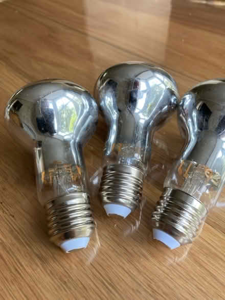 Photo of free LED warm white E27 R63 4W spotlight bulbs (Taunton South ED TA1) #2