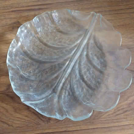Photo of free Glass dish - leaf shape (Fords Farm RG31) #1