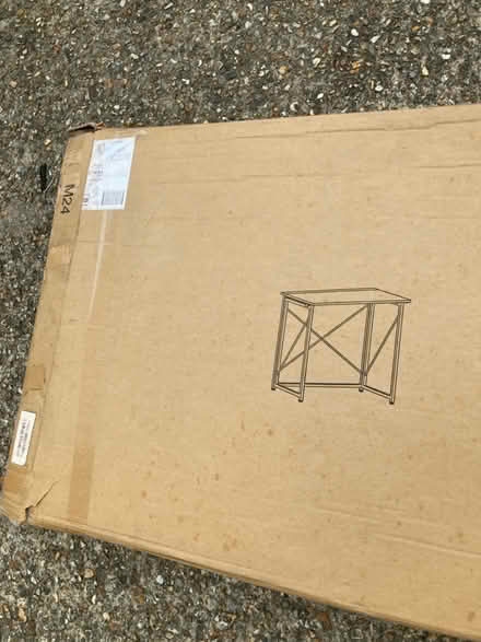 Photo of free Desk new (Newbury Shaw area) #1