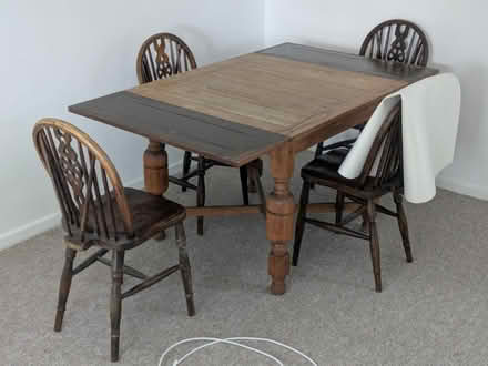 Photo of free Extending Dining table & chairs (Ringmer) #3