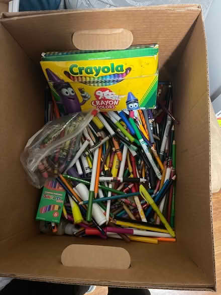 Photo of free Pens, pencils, markers, crayons (El Sobrante) #1