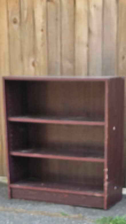 Photo of free Small shelf (Lake city area) #1