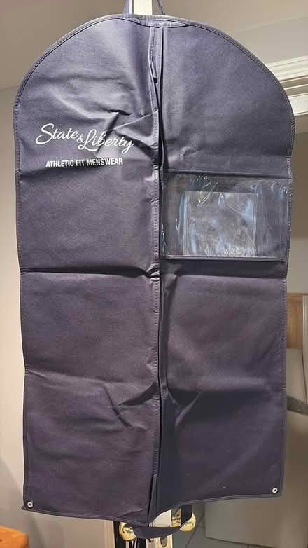 Photo of free Garment bag (canton) #1