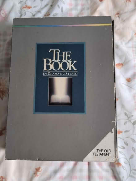Photo of free the book in dramatic stereo (PE38) #1